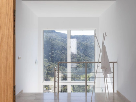 Villa for sale in Benahavis
