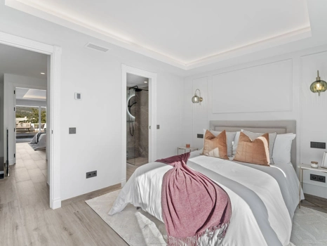 Adosado en venta en Nueva Andalucia, Marbella