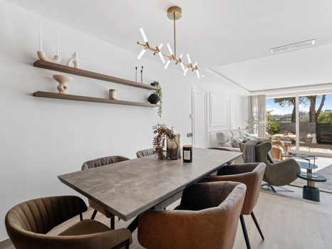 Adosado en venta en Nueva Andalucia, Marbella