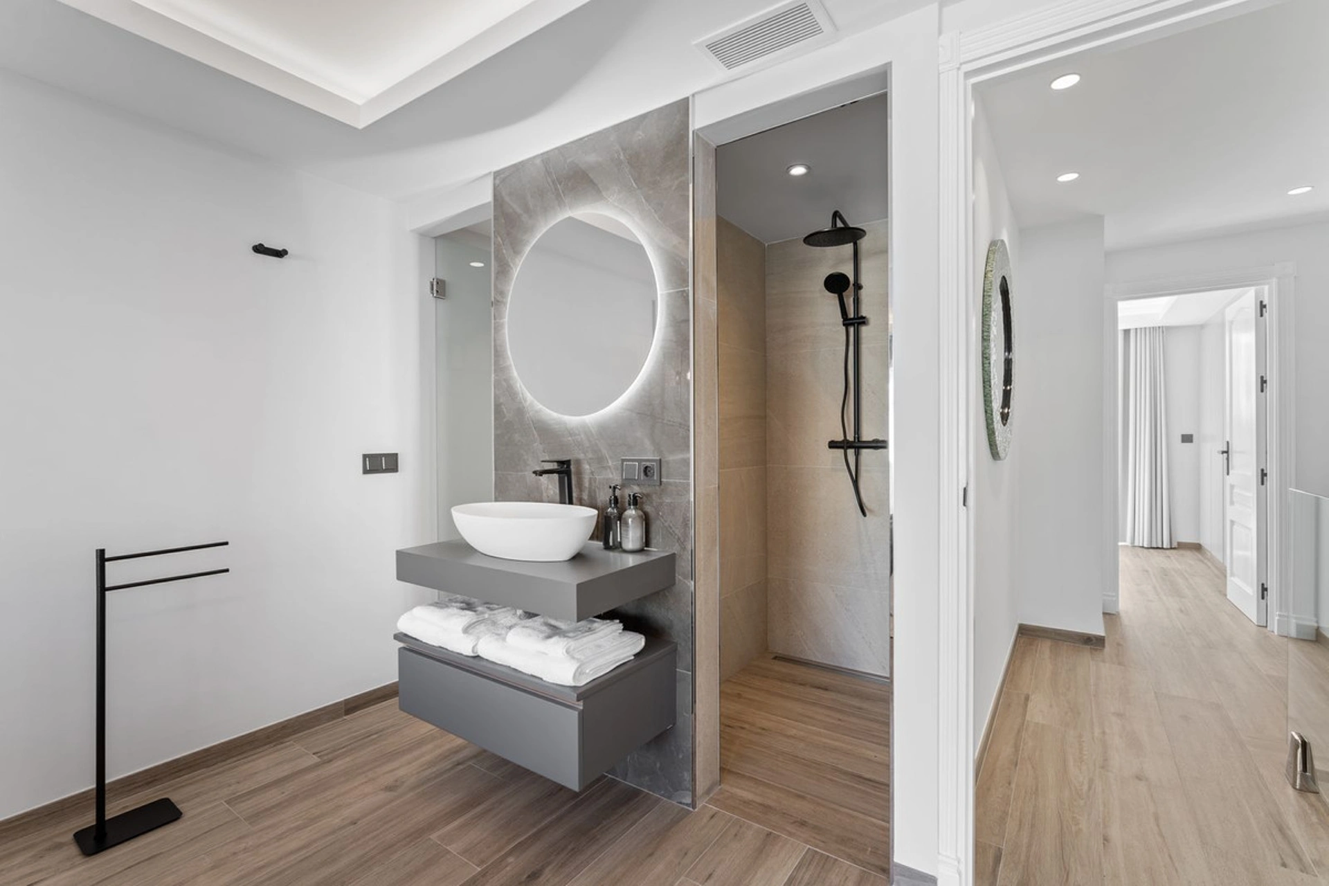 Adosado en venta en Nueva Andalucia, Marbella