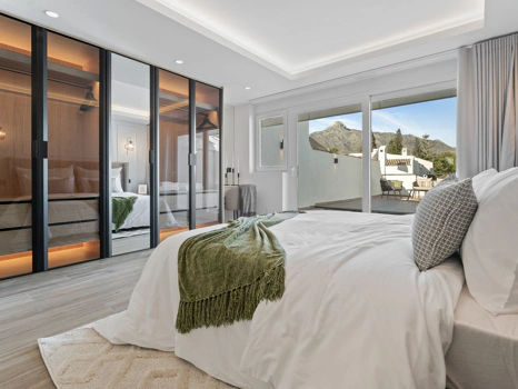 Adosado en venta en Nueva Andalucia, Marbella