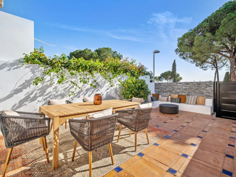 Adosado en venta en Nueva Andalucia, Marbella