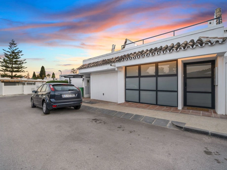 Adosado en venta en Nueva Andalucia, Marbella