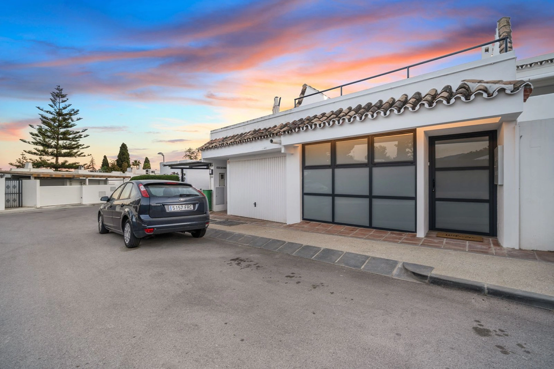 Adosado en venta en Nueva Andalucia, Marbella