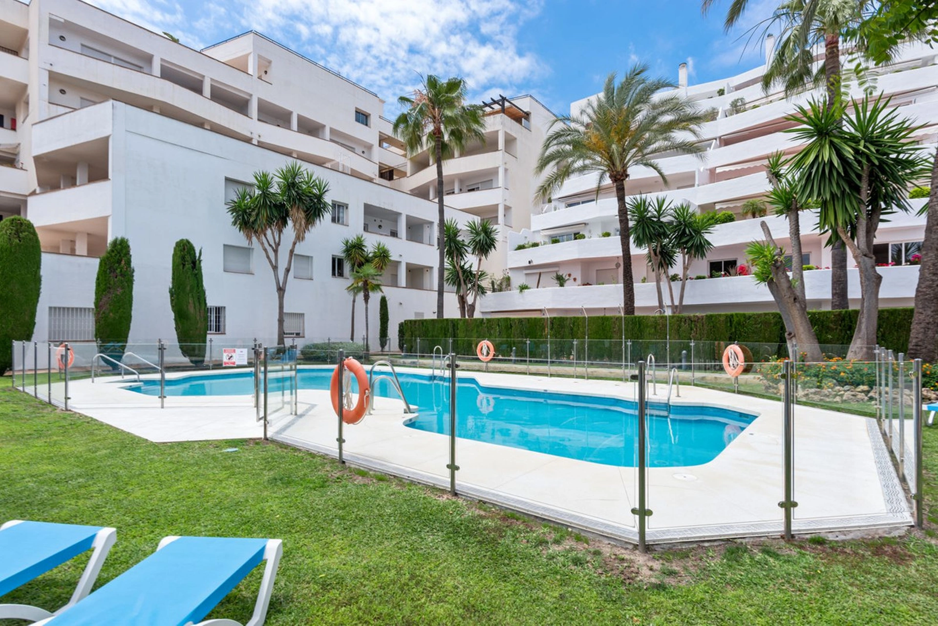 Ático en venta en Nueva Andalucia, Marbella