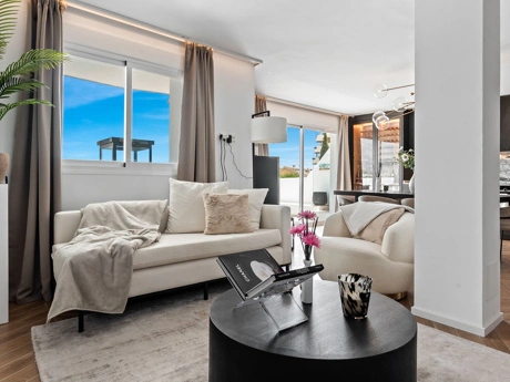 Penthouse for sale in Nueva Andalucia, Marbella