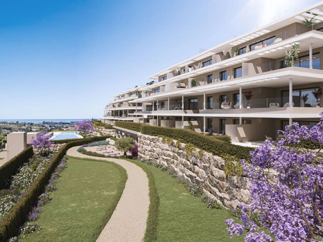 Apartment for sale in New Golden Mile, Estepona East