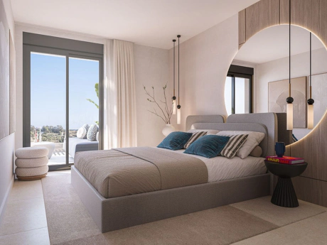 Apartment for sale in New Golden Mile, Estepona East