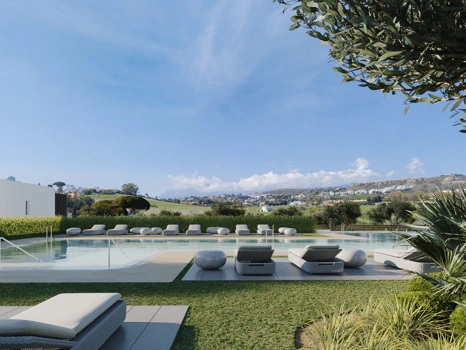 Villa for sale in Estepona