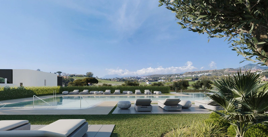 Villa for sale in Estepona