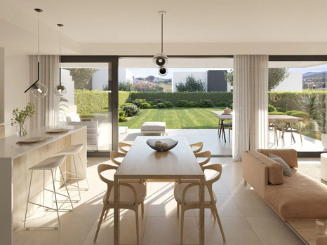 Villa for sale in Estepona