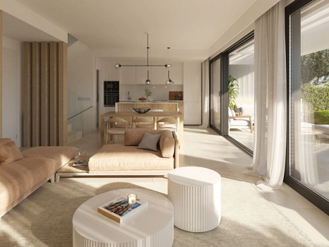Villa for sale in Estepona