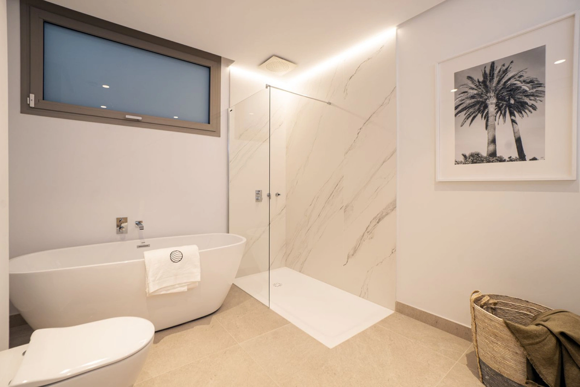 Apartment for sale in Benahavis