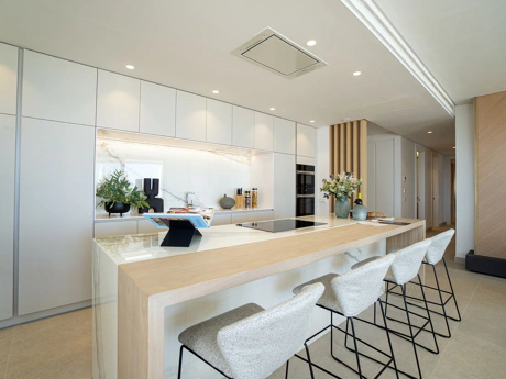 Apartment for sale in Benahavis