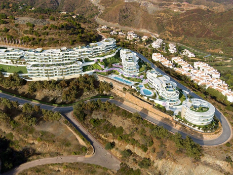 Apartment for sale in Benahavis