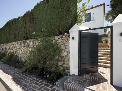 Villa for sale in Marbella