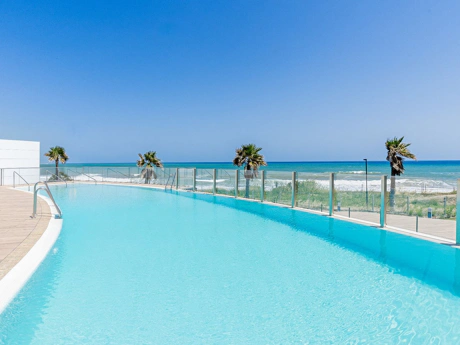 Penthouse for sale in Estepona