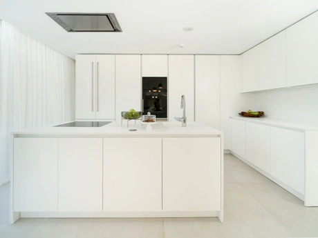 Penthouse for sale in Estepona