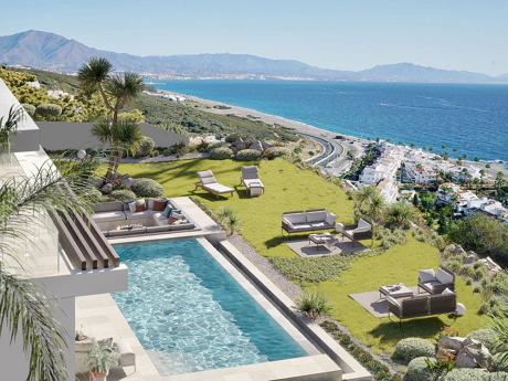 Villa for sale in Estepona