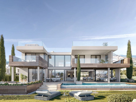 Villa for sale in Estepona