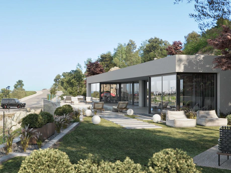 Villa for sale in Estepona