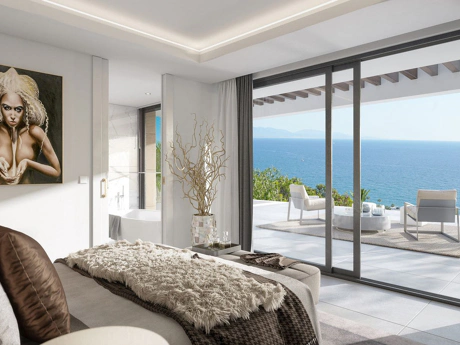 Villa for sale in Estepona