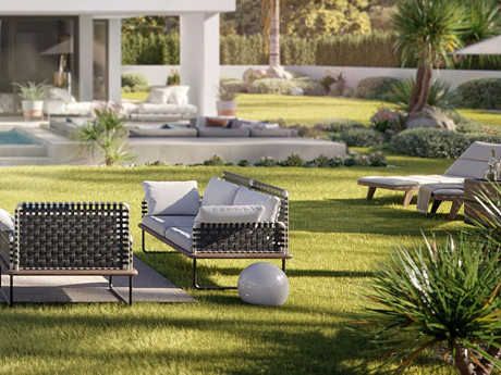Villa for sale in Estepona