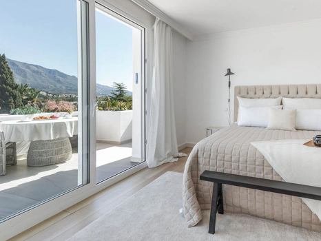 Villa for sale in Nueva Andalucia, Marbella