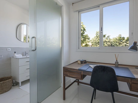 Villa for sale in Nueva Andalucia, Marbella