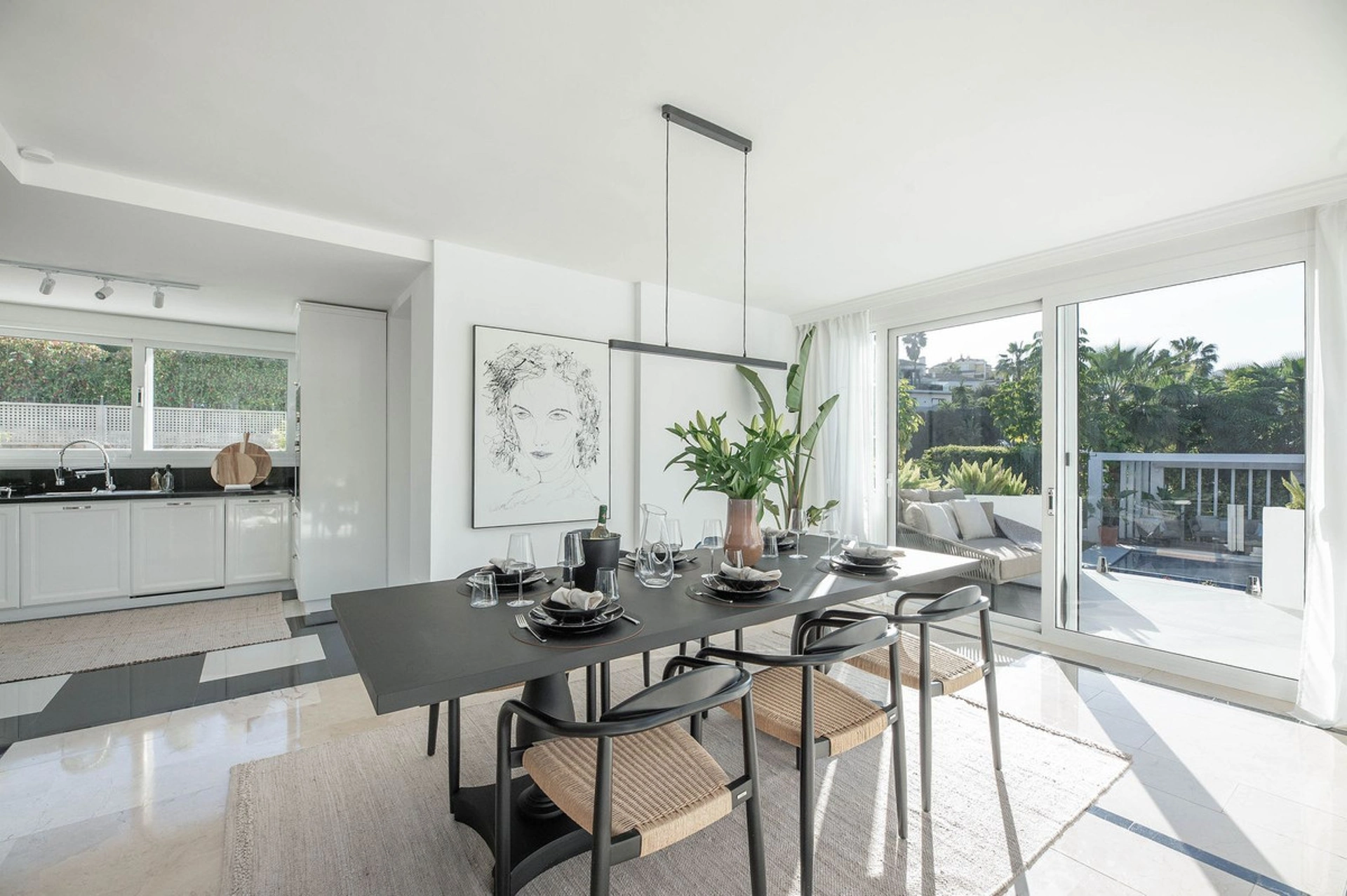 Villa for sale in Nueva Andalucia, Marbella