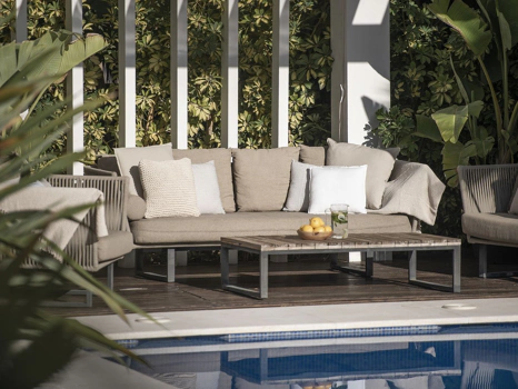 Villa for sale in Nueva Andalucia, Marbella