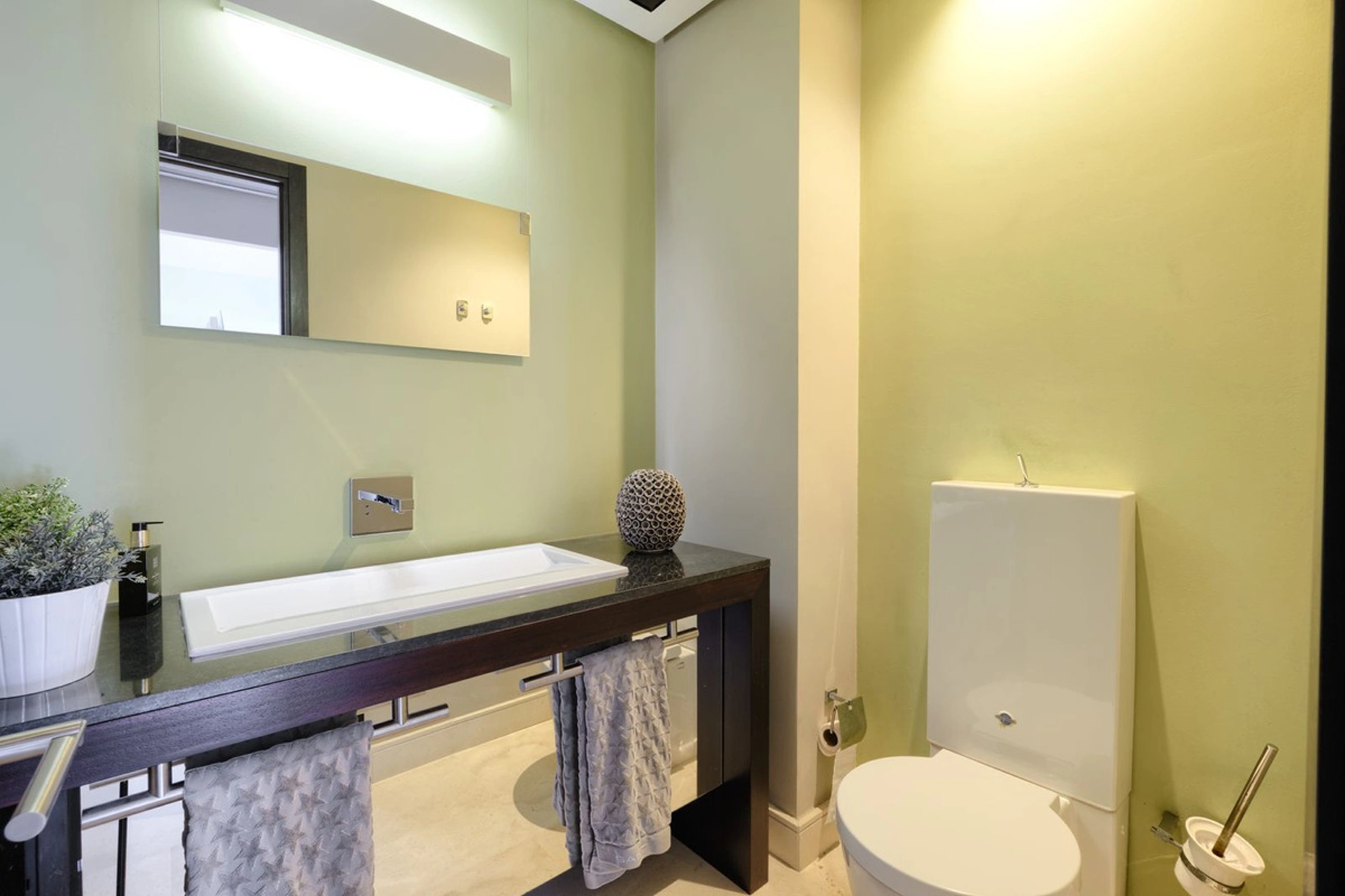 Villa for sale in Istan