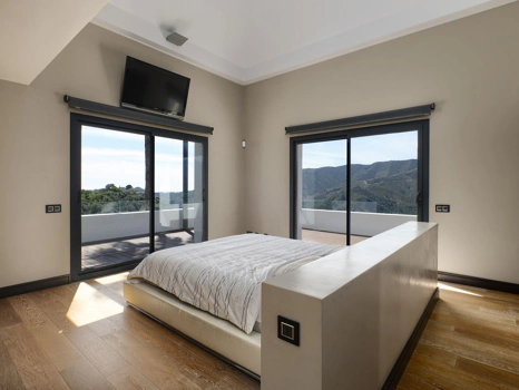 Villa for sale in Istan