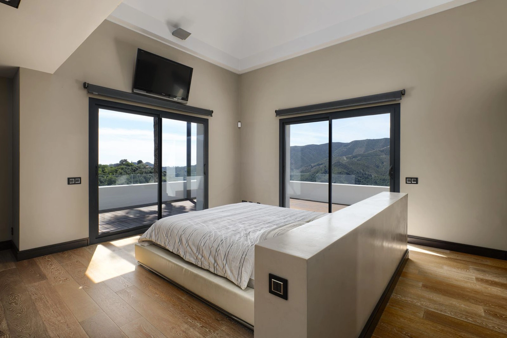 Villa for sale in Istan
