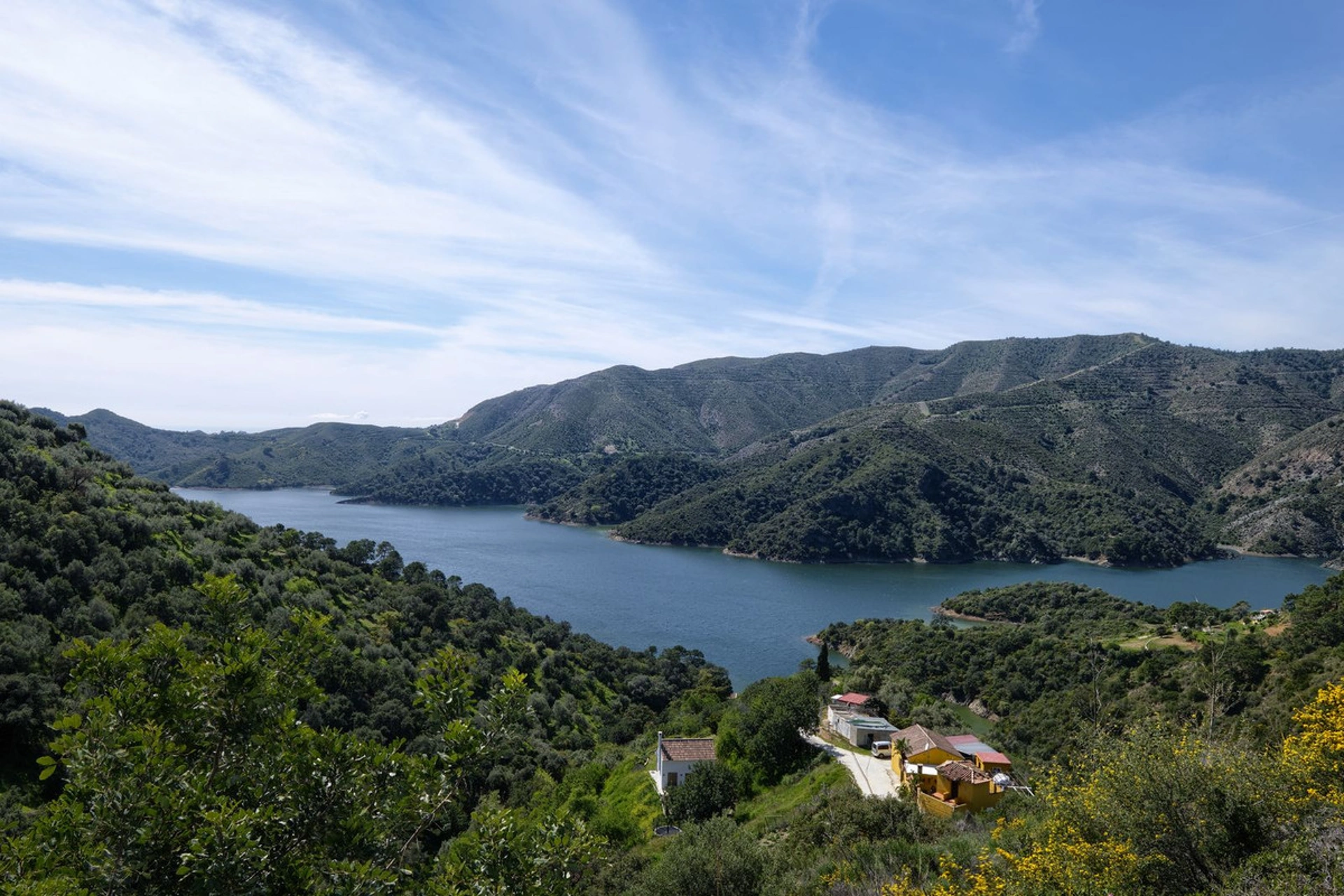 Villa for sale in Istan