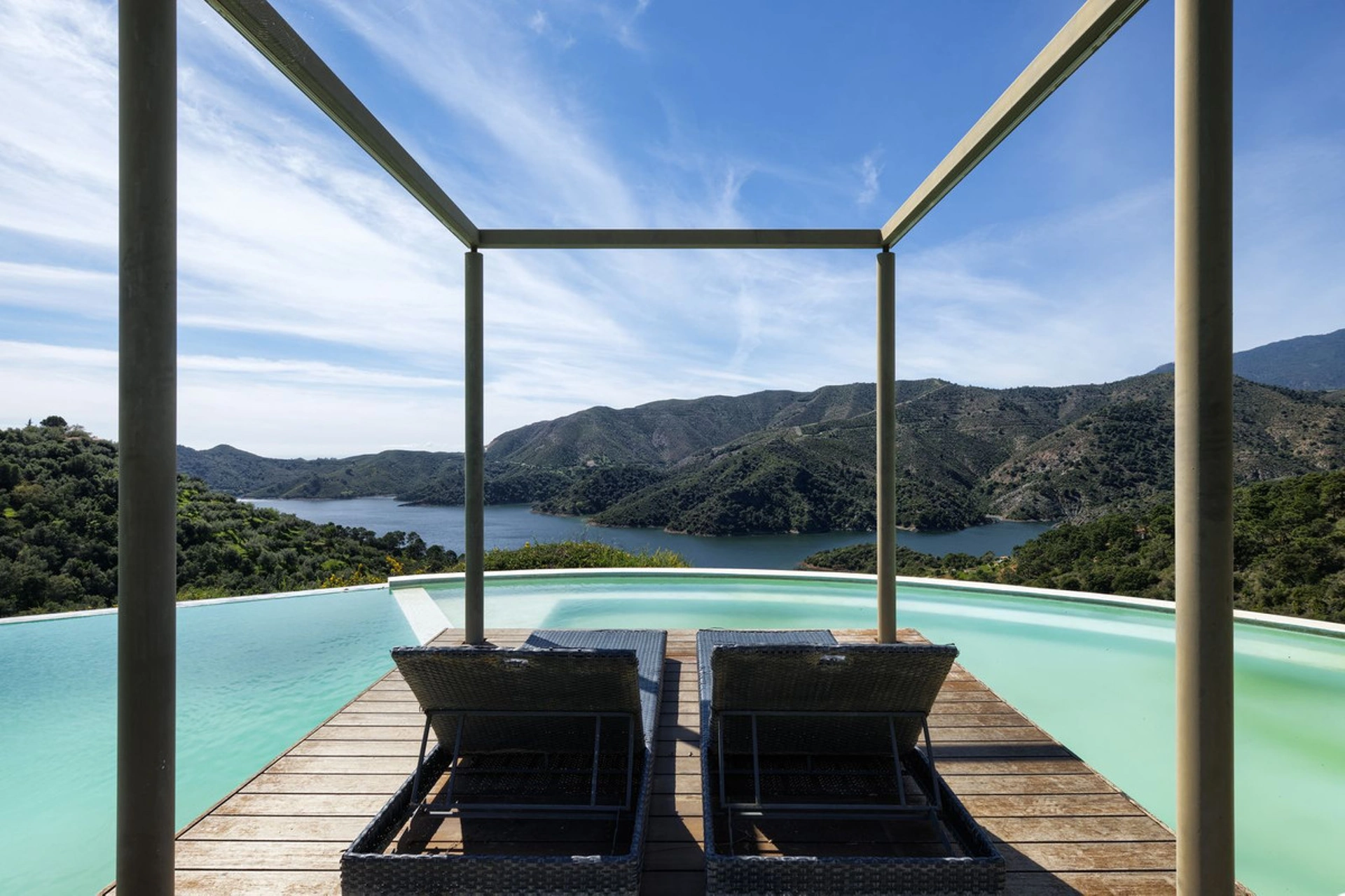 Villa for sale in Istan