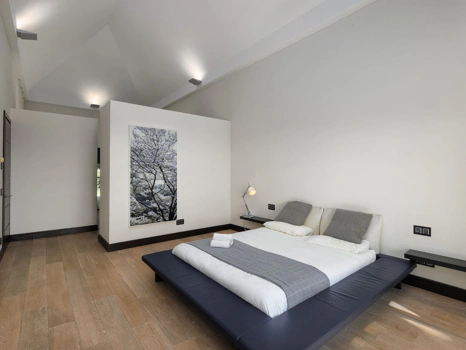 Villa for sale in Istan