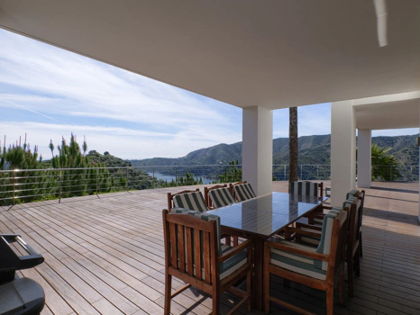 Villa for sale in Istan