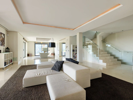 Villa for sale in Istan