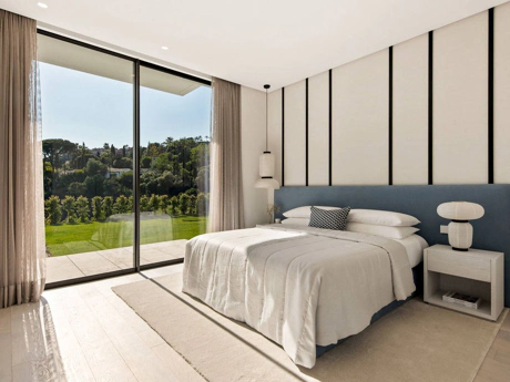 Villa for sale in Benahavis