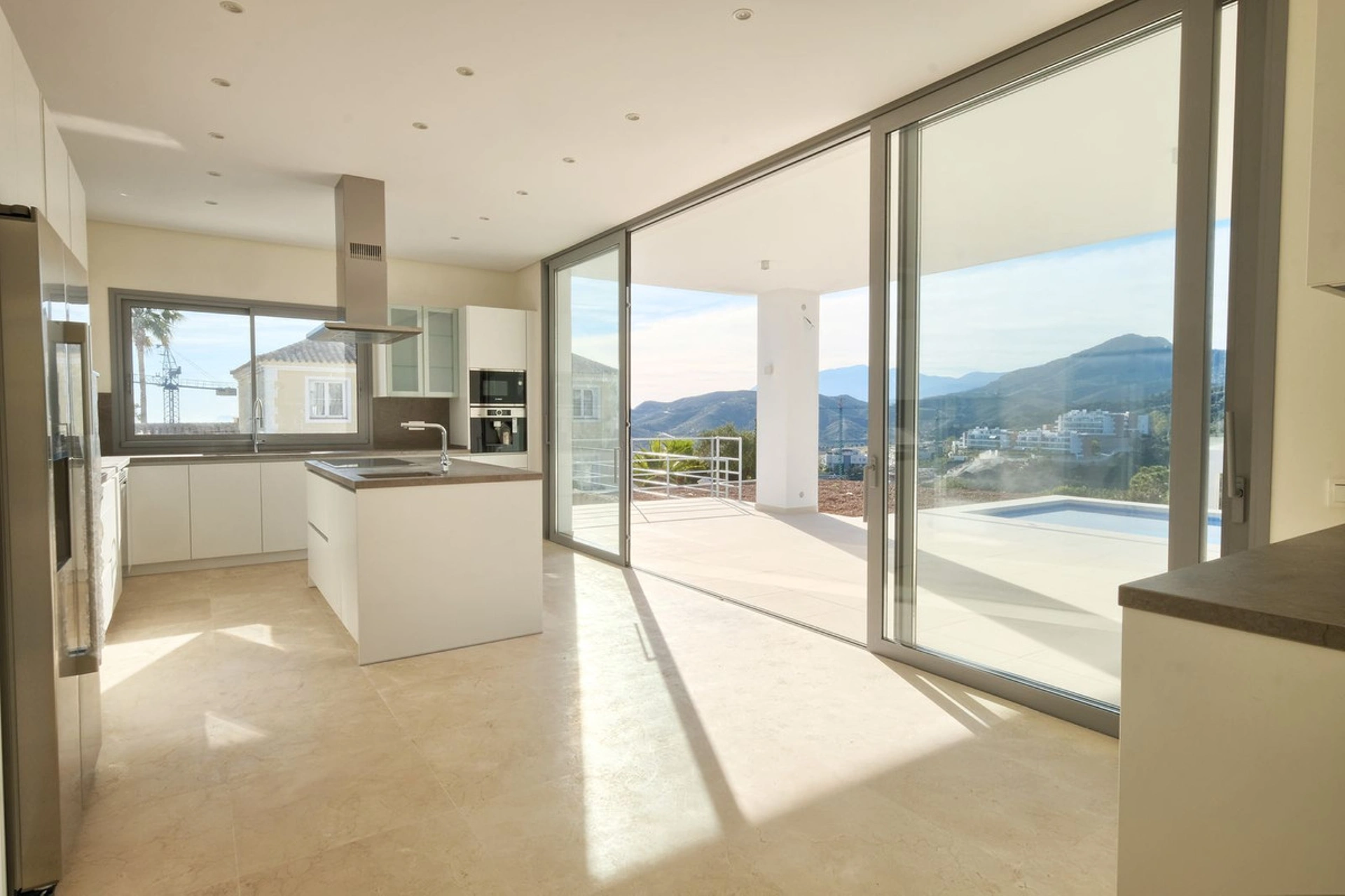 Villa for sale in Benahavis