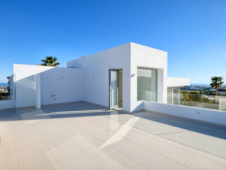 Villa for sale in Benahavis