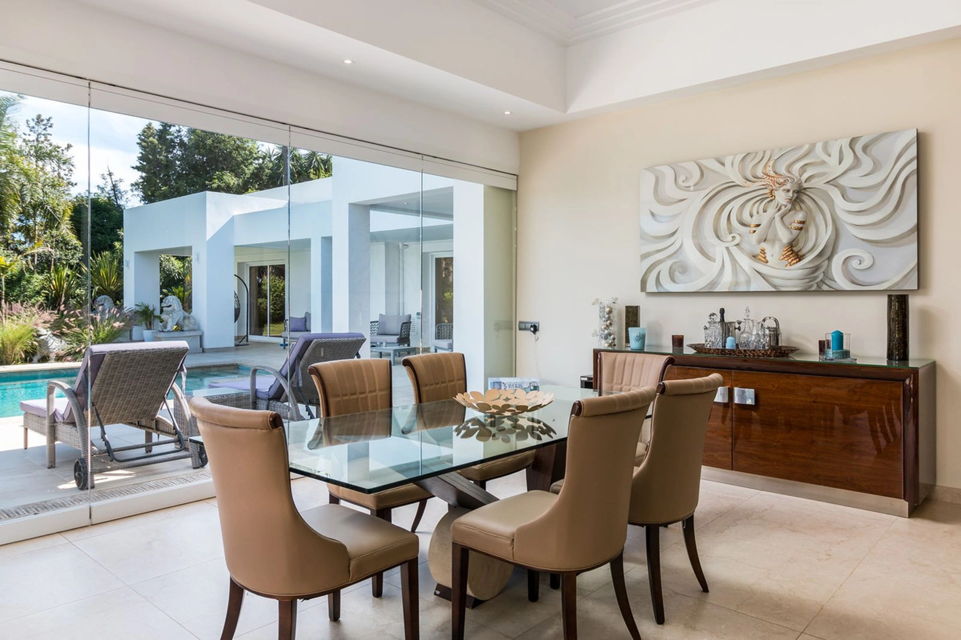 Villa en venta en Benahavis