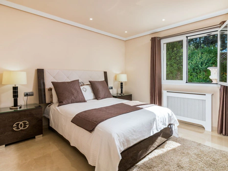 Villa en venta en Benahavis