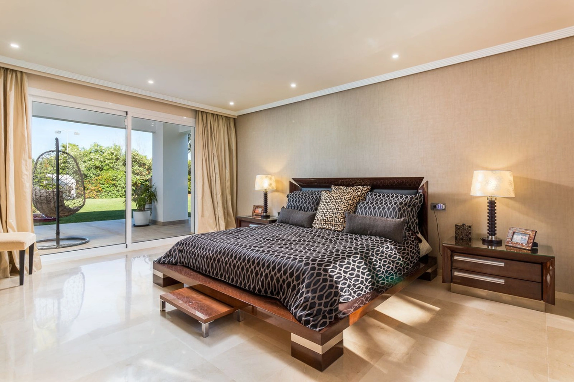 Villa en venta en Benahavis