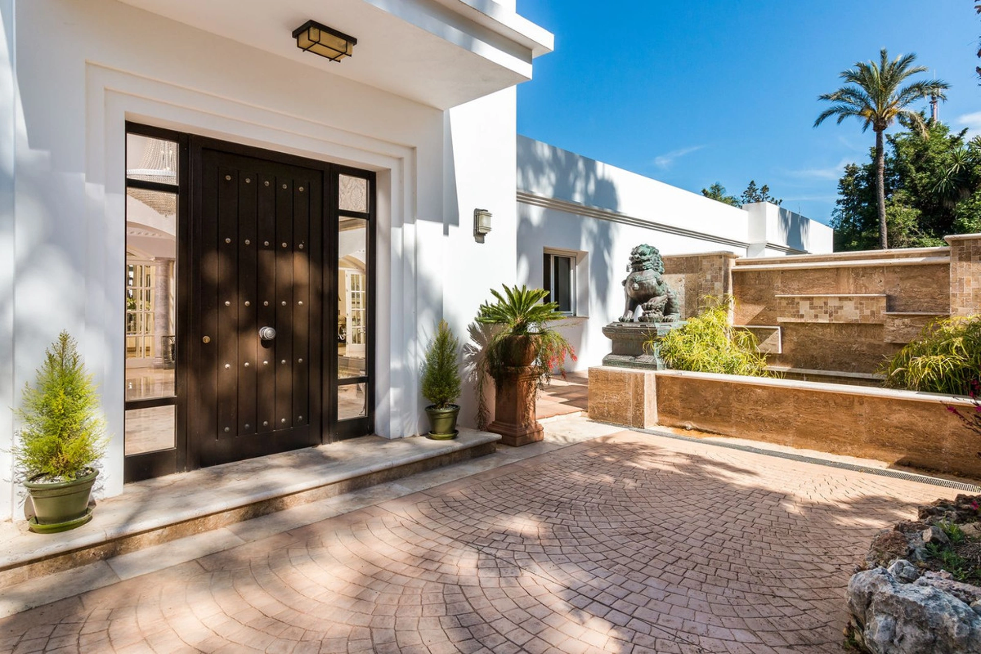 Villa en venta en Benahavis