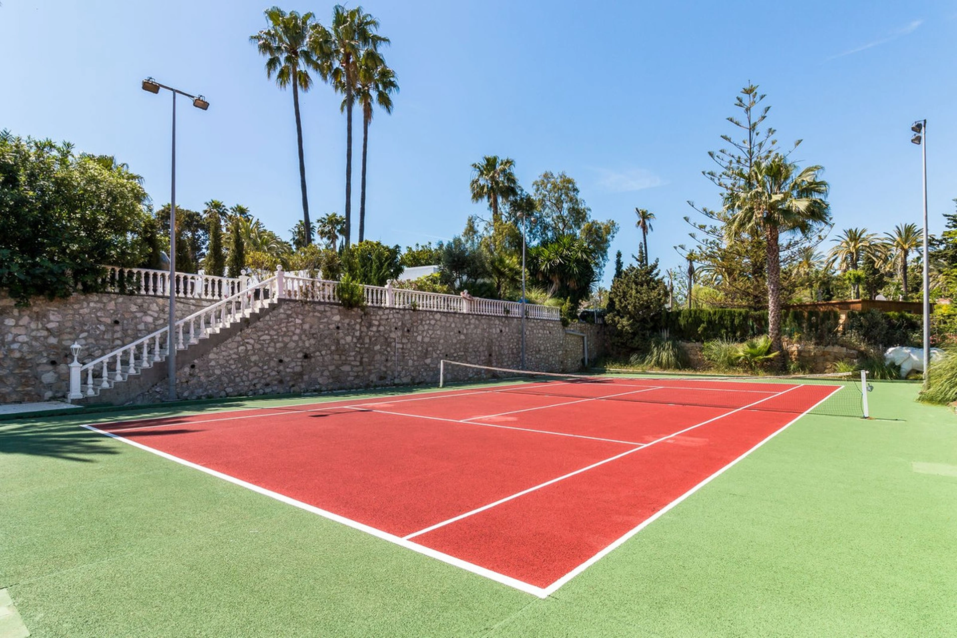 Villa en venta en Benahavis