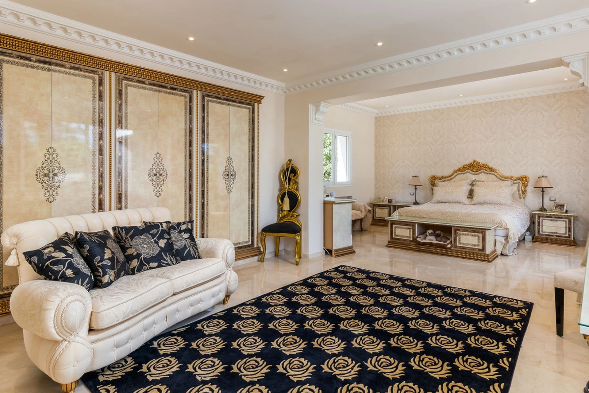 Villa en venta en Benahavis