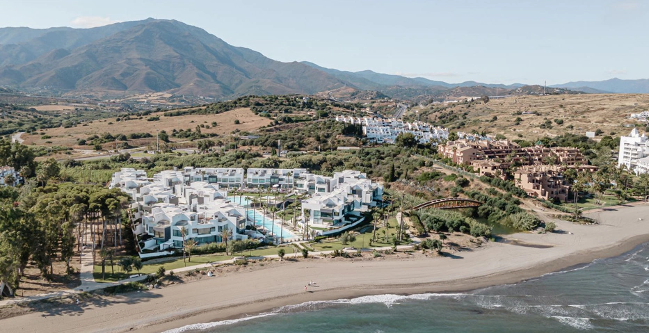 Town House for sale in Estepona