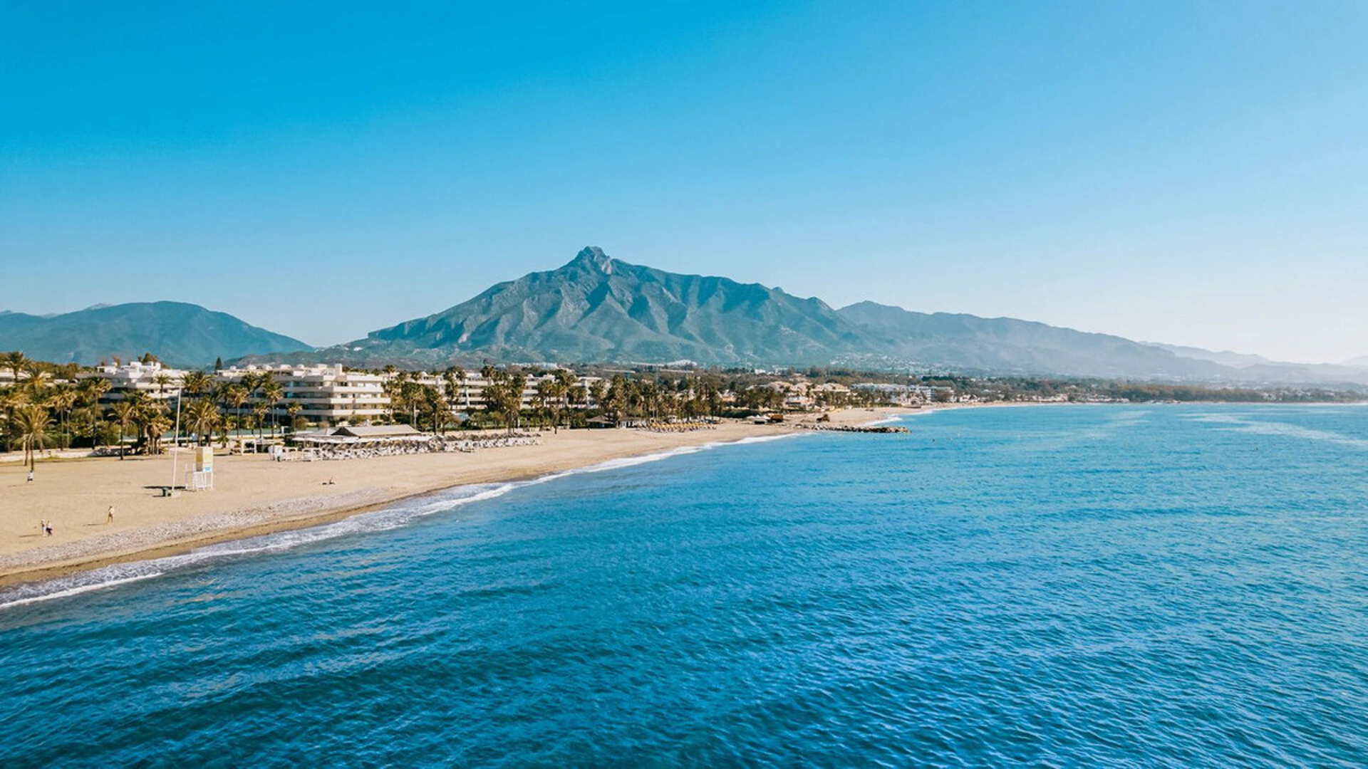 Apartment for sale in Estepona